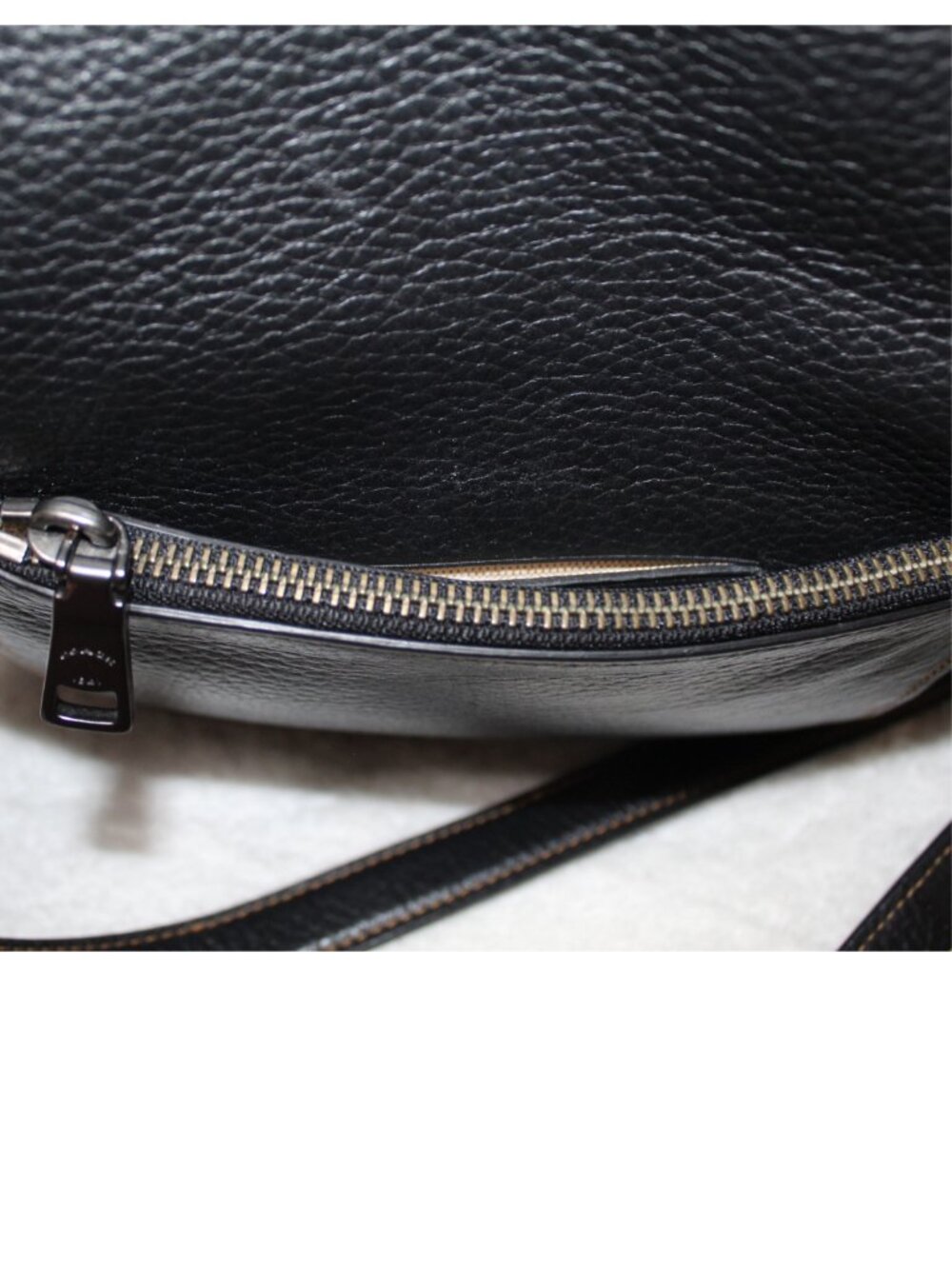 Coach 1941 black pebbled leather large duffle DF-50115 heavy adjustable strap - Picture 9 of 9